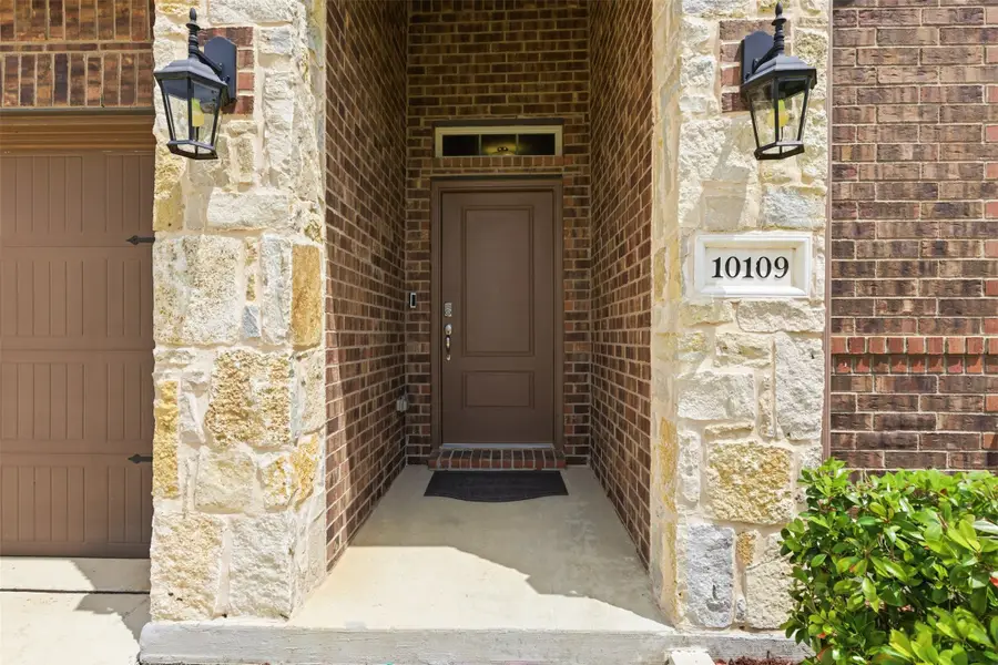 10109 Table Bluff Street, Aubrey, TX 76227 - #3