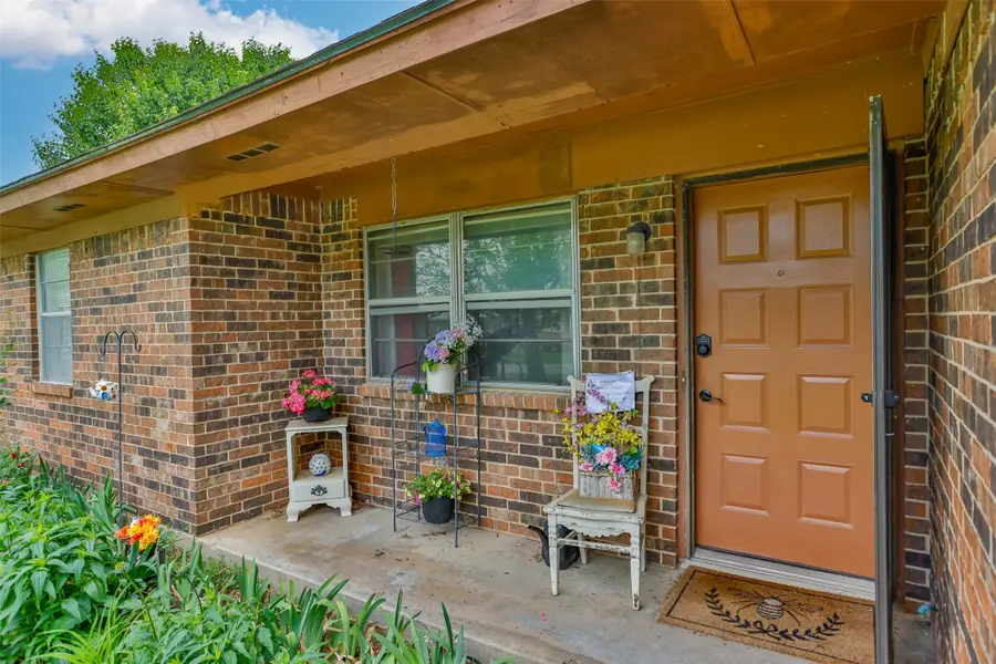 2212 Aspen Road, Gainesville, TX 76240 - #2