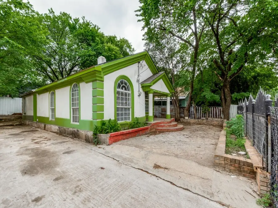 1228 Valley Street, Dallas, TX 75203 - #2