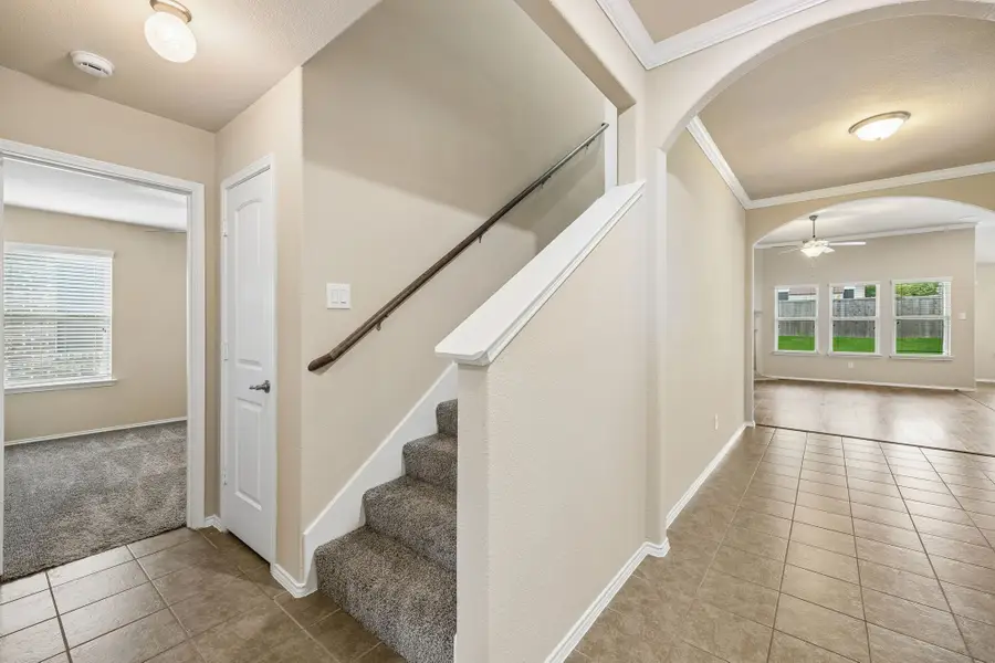 709 Cheyenne Drive, Aubrey, TX 76227 - #2