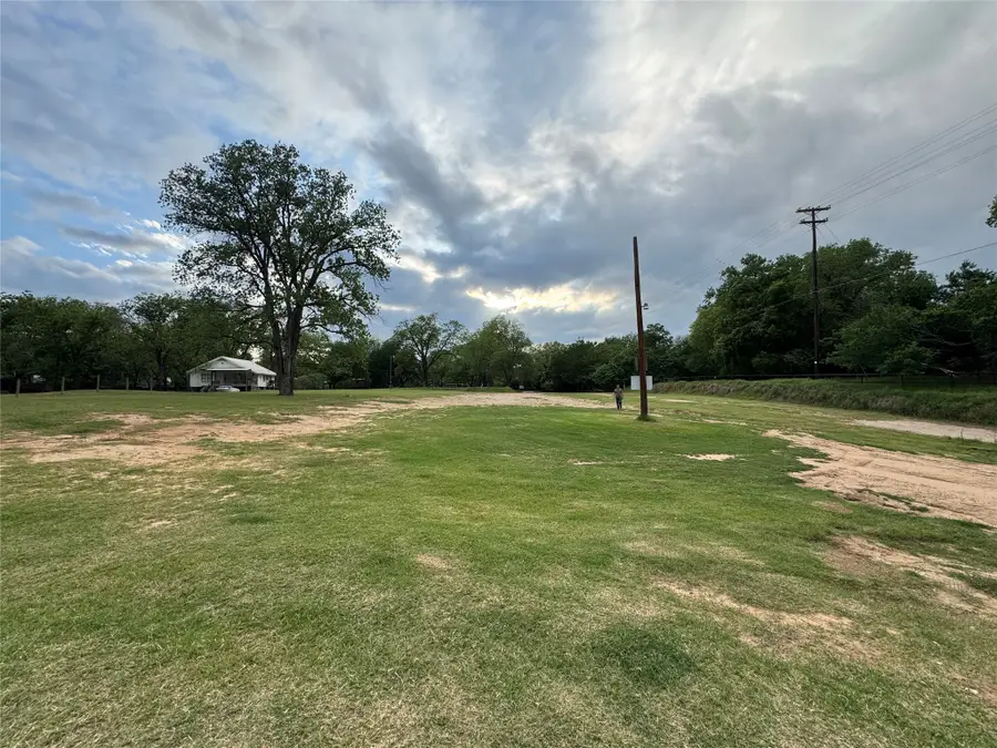 7001 Horseshoe Bend Trail, Weatherford, TX 76087 - #2