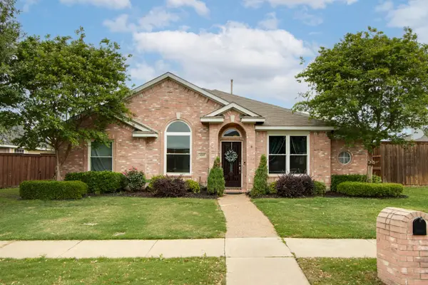 1217 Shady Elm Lane, Lewisville, TX 75067