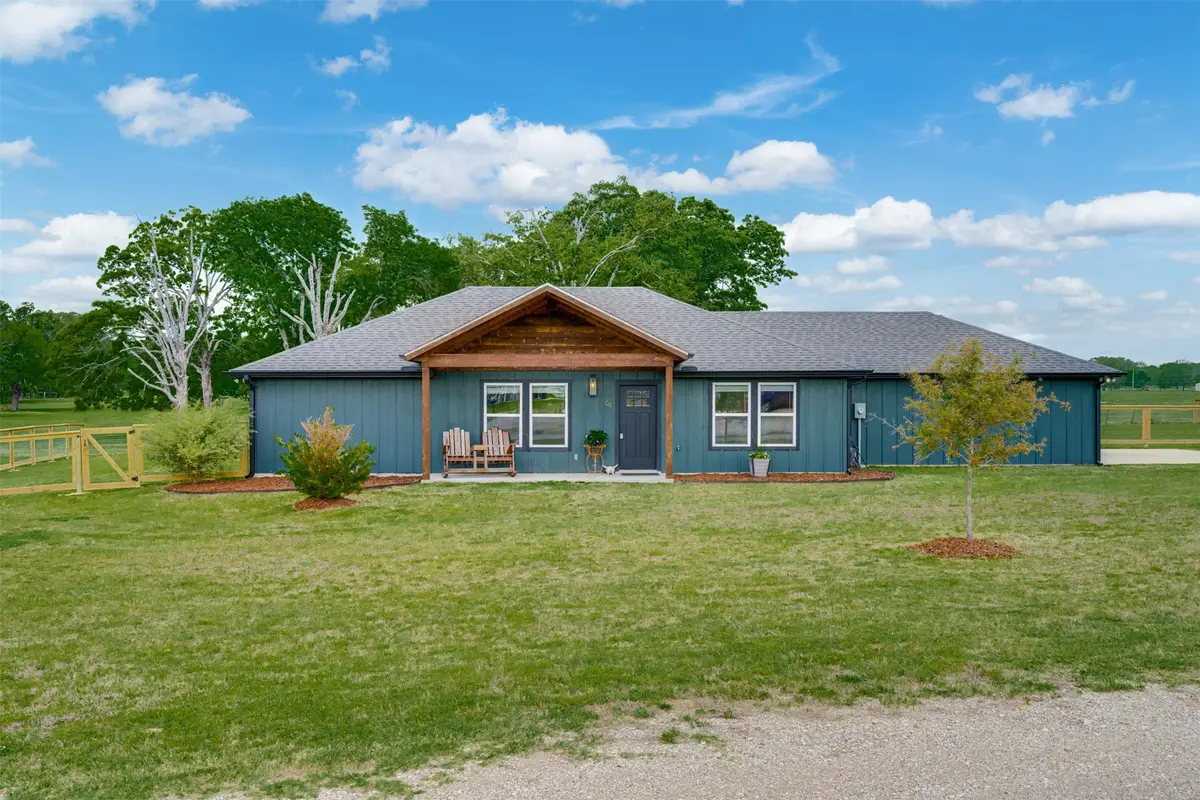 64 Private Road 43792, Paris, TX 75462 - #1