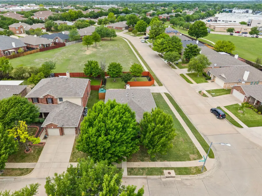 6929 Prairie Dawn Lane, North Richland Hills, TX 76180 - #2