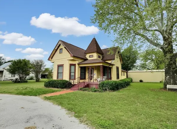 300 S Miller Street, Rising Star, TX 76471