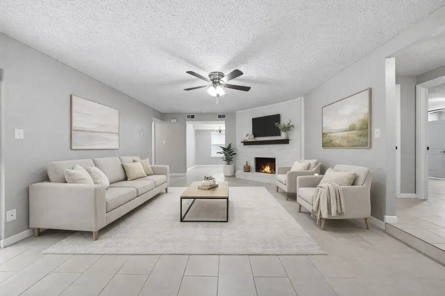 4723 Crest Drive, Arlington, TX 76017 - #3