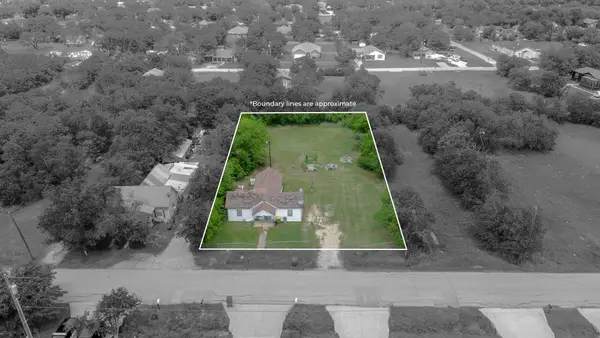 203 Mark Street, Hillsboro, TX 76645