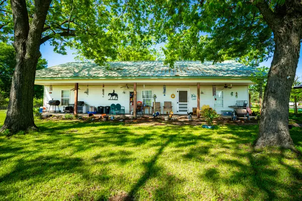 682 Lcr 450, Mexia, TX 76667