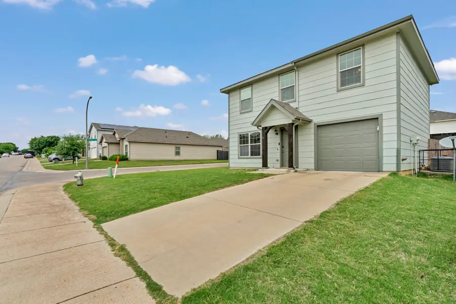 1501 Sierra Estate Trail, Fort Worth, TX 76119 - #2