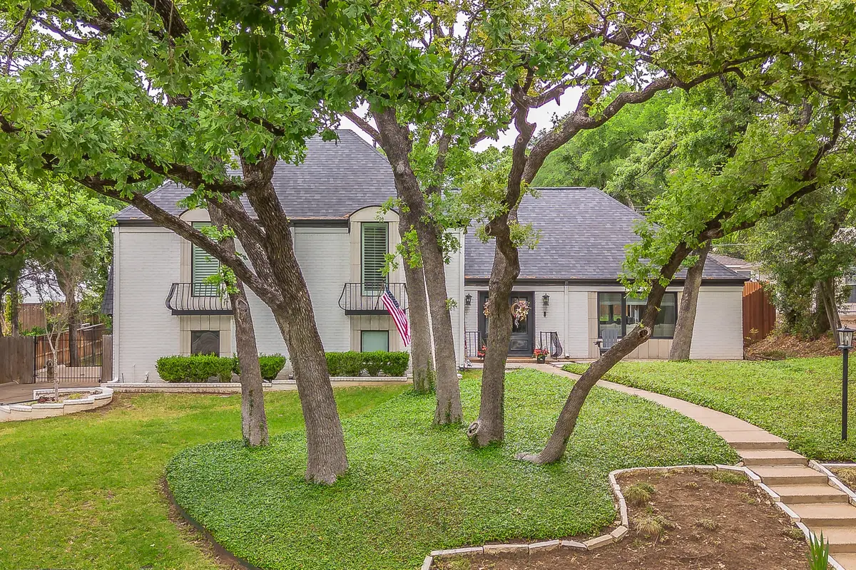 4105 Shady Valley Court, Arlington, TX 76013 - #1