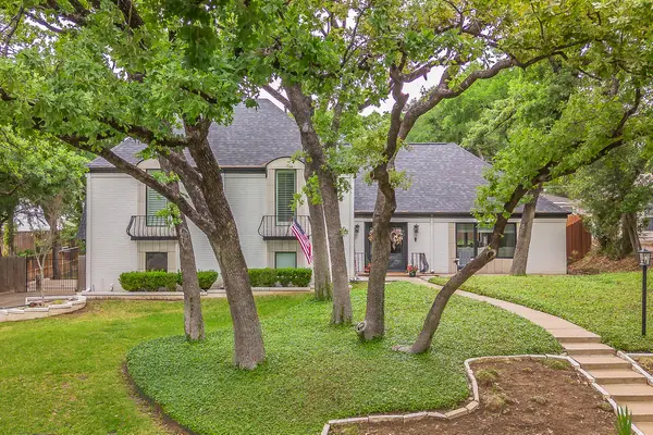 4105 Shady Valley Court, Arlington, TX 76013