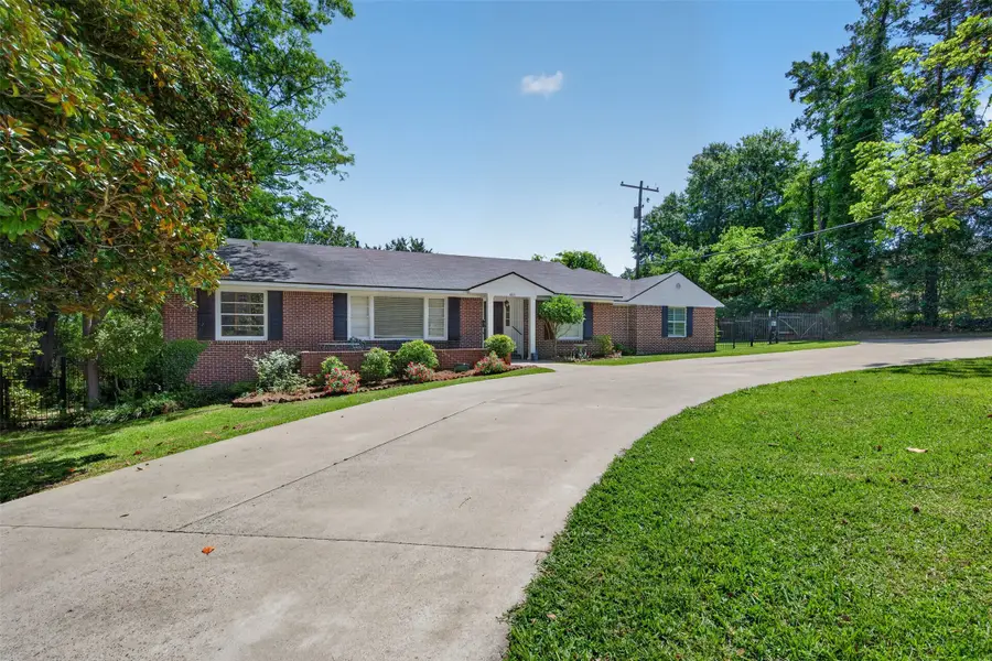 4827 Gilbert Drive, Shreveport, LA 71106 - #2