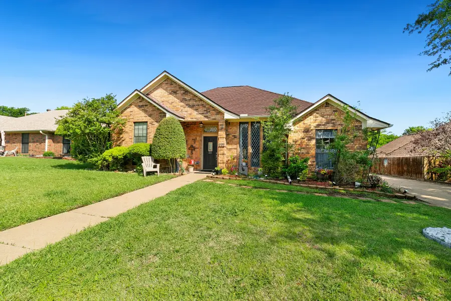 205 Forest Creek Drive, Sherman, TX 75092 - #3