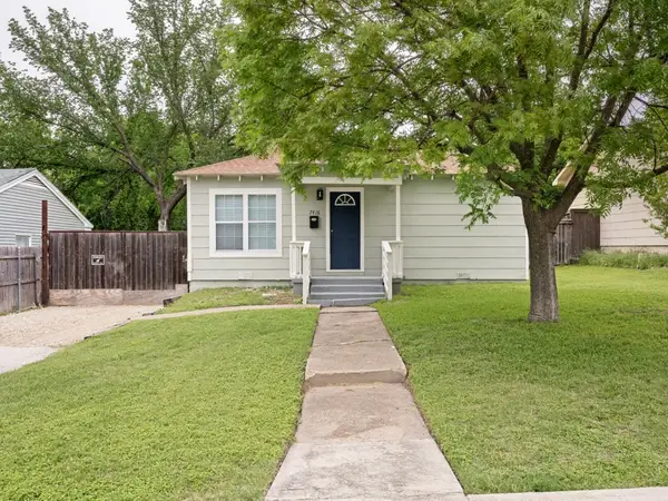 7416 Gaston Avenue, Fort Worth, TX 76116