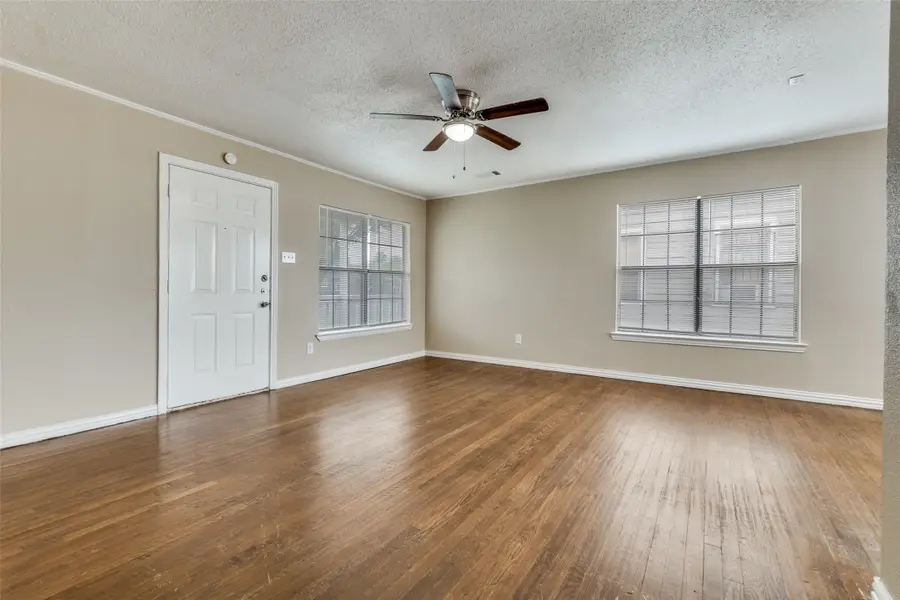 2427 Hudspeth Avenue, Dallas, TX 75216 - #3