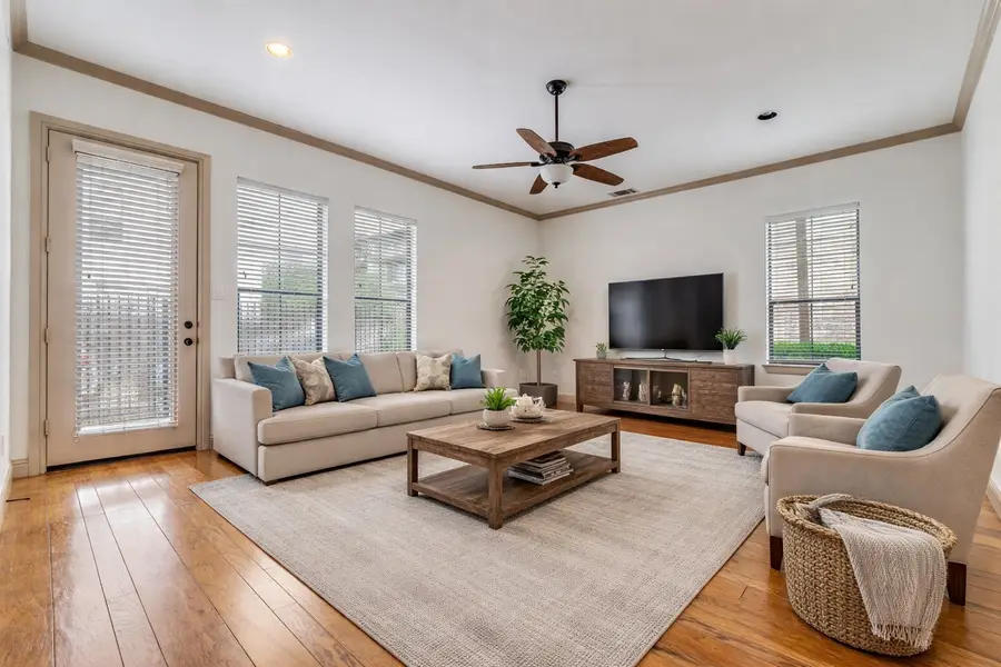 3038 Carmel Street, Dallas, TX 75204 - #3