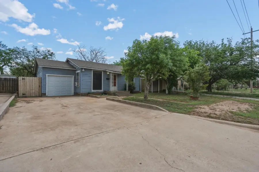 533 Shelton Street, Abilene, TX 79603 - #2