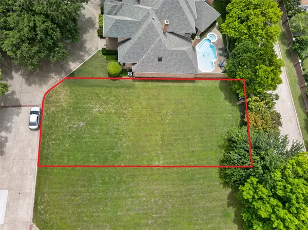 2628 Torrey Pines Drive, Fort Worth, TX 76109
