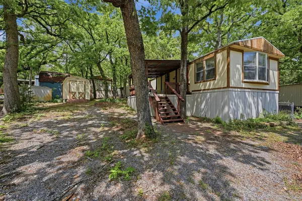 512 Mill Creek Resort Rd Lot #31, Pottsboro, TX 75076