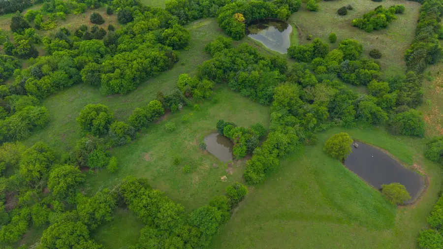 601 Gladys Street, Lone Oak, TX 75453 - #2