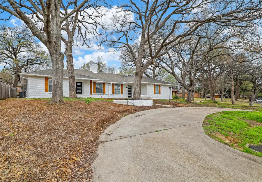 3522 Shady Valley Drive, Pantego, TX 76013 - #2