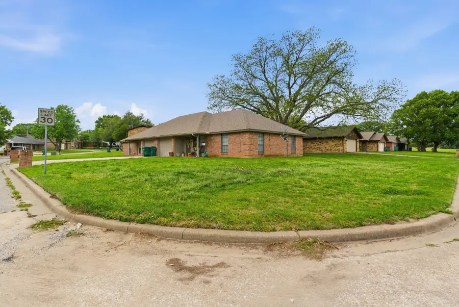 167 & 169 Ben Hogan Drive, Stephenville, TX 76401 - #2