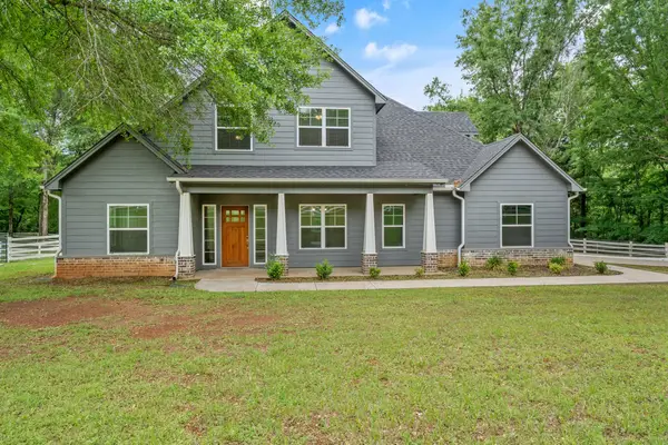 12320 County Road 283 E, Whitehouse, TX 75791