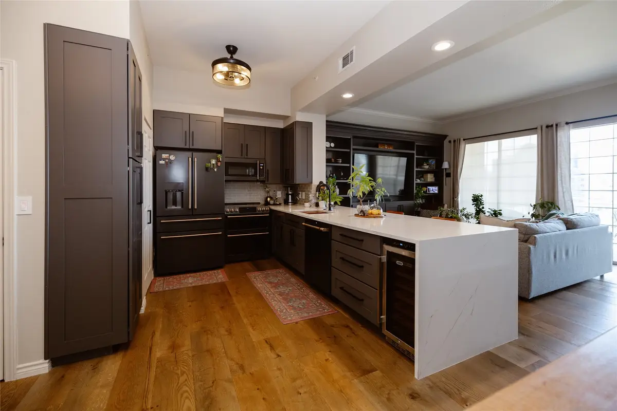 3225 Turtle Creek Boulevard #812, Dallas, TX 75219 - #1