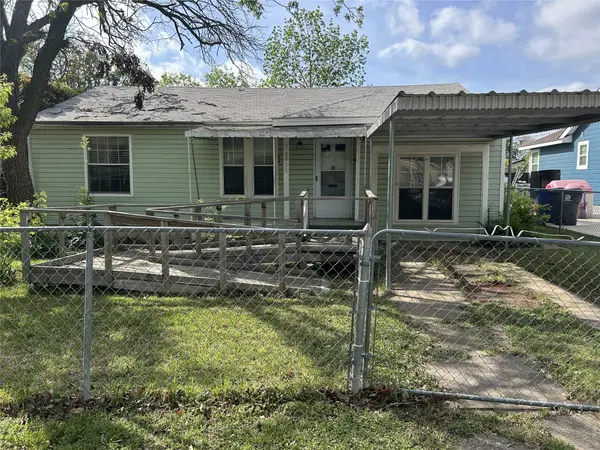 2922 Brandon Street, Dallas, TX 75211