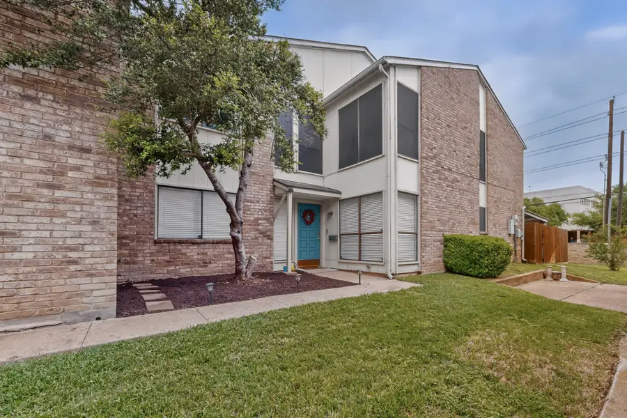 2208 Salem Drive, Carrollton, TX 75006 - #2