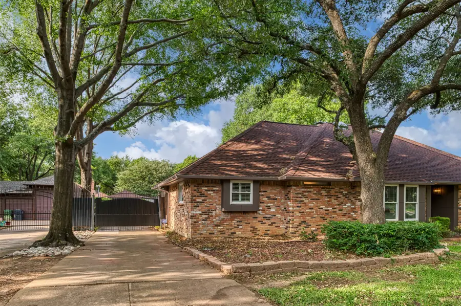 2104 Riverforest Court, Arlington, TX 76017 - #3