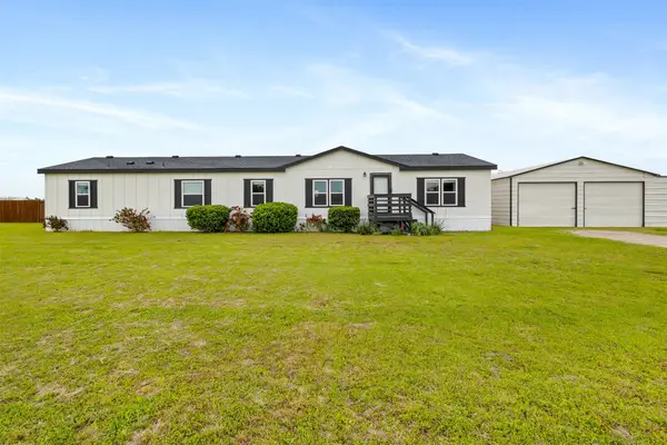 8425 Brahma Drive, Justin, TX 76247