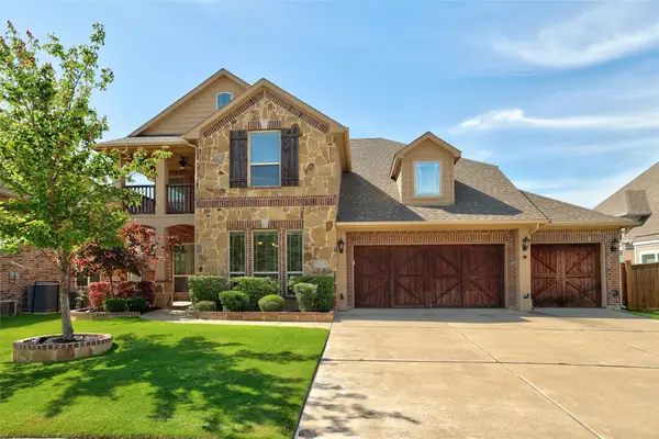 2819 Terrosa Road, Grand Prairie, TX 75054