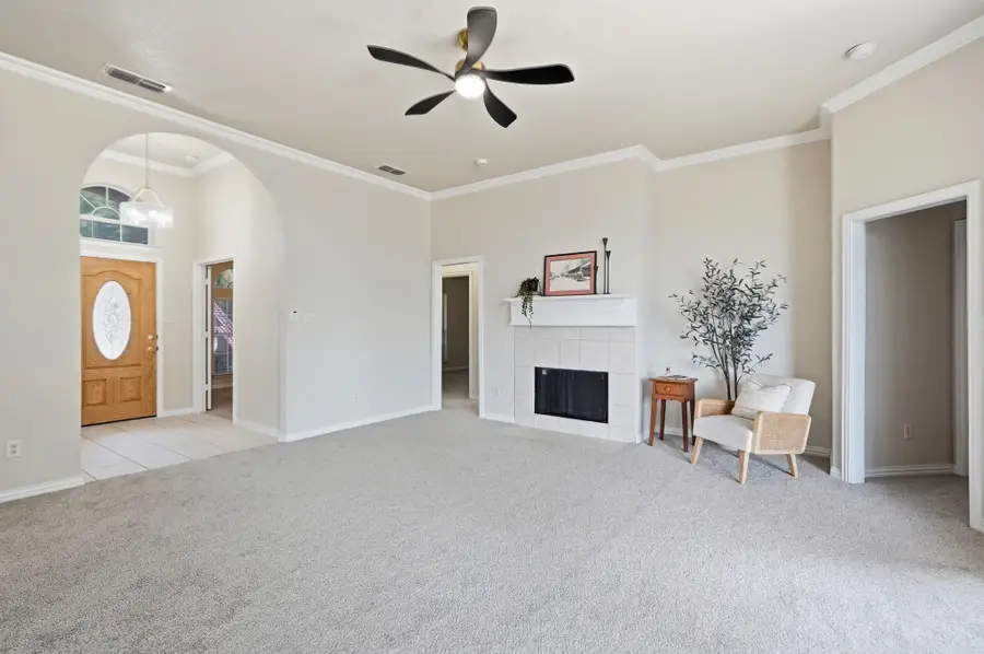 1121 SW Hillside Drive, Burleson, TX 76028 - #3