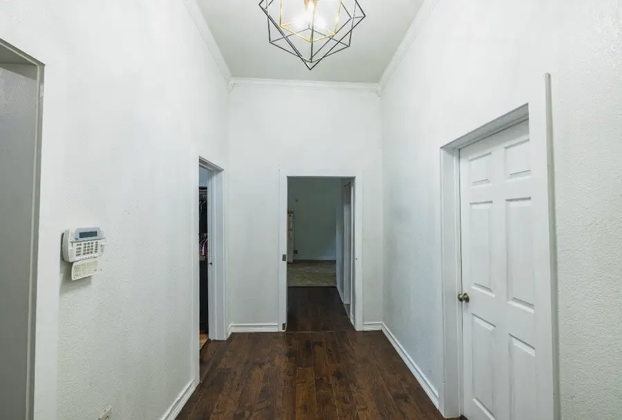 1719 Cleveland Avenue, Waco, TX 76706 - #3