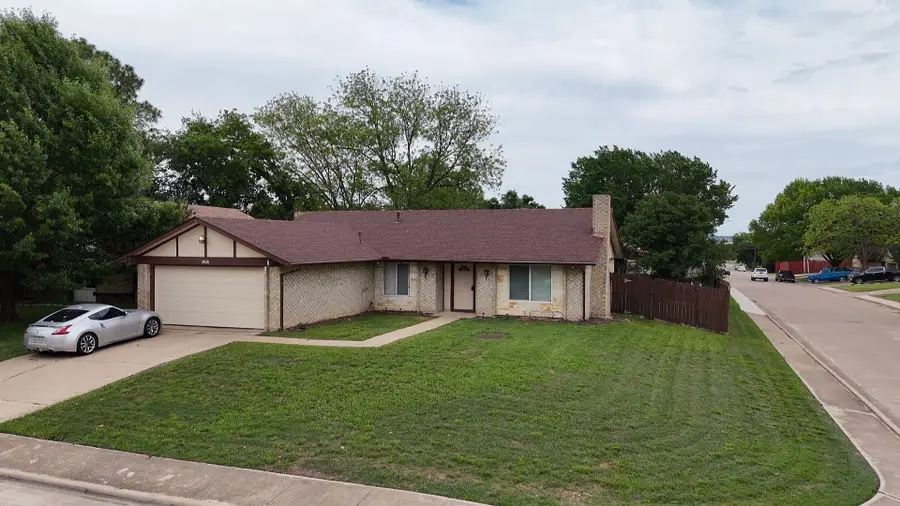 2838 Padre Lane, Grand Prairie, TX 75052 - #3