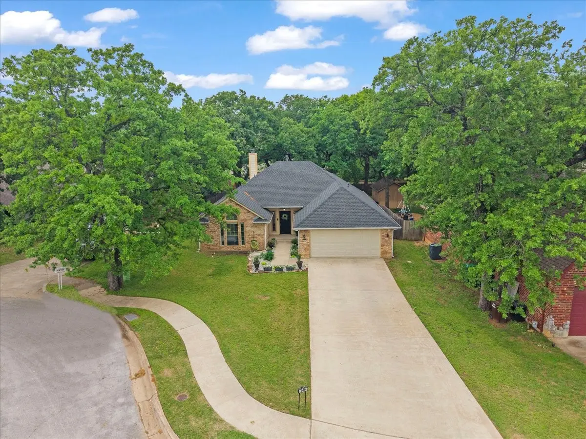 909 Dudley Street, Denton, TX 76205 - #1