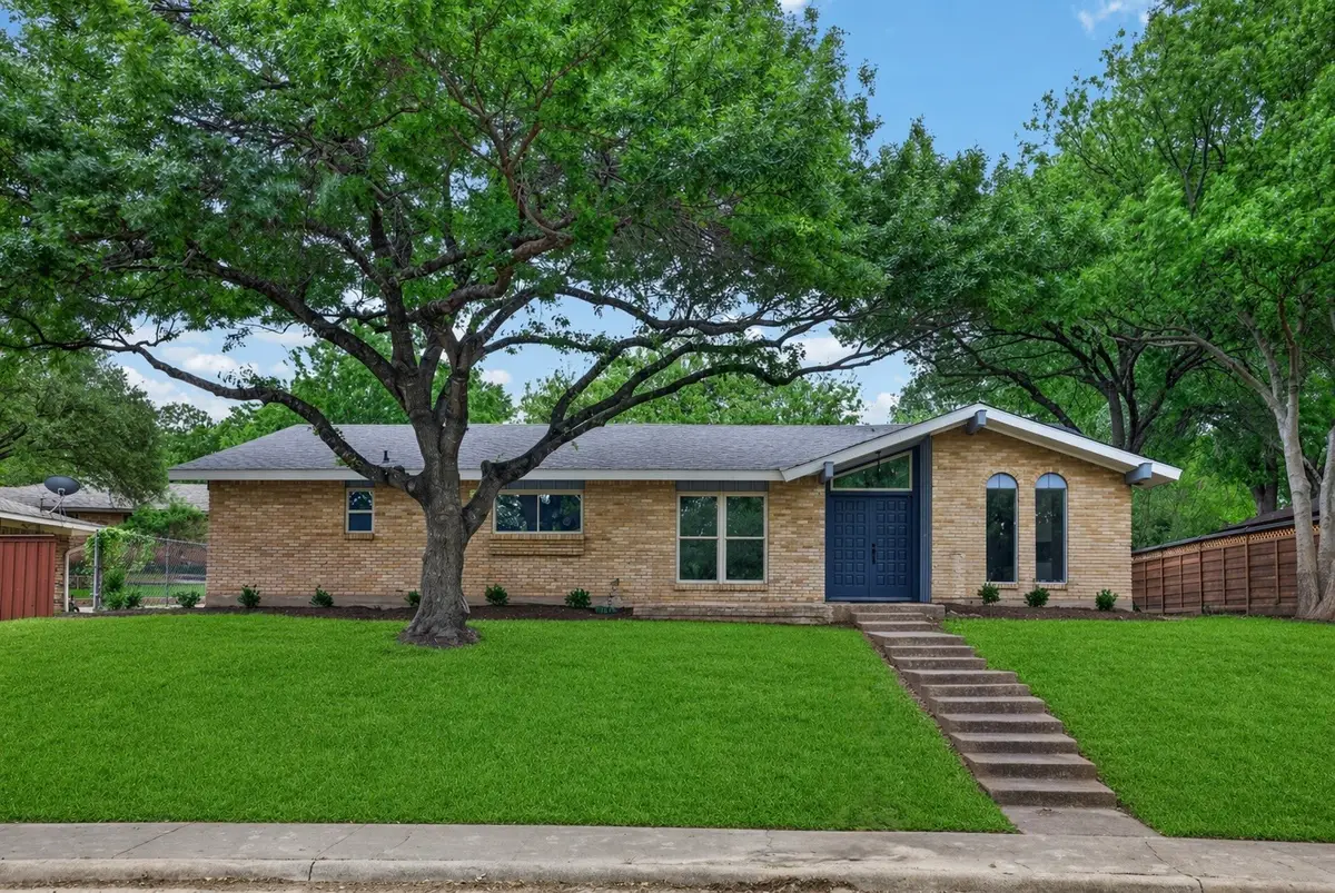 3204 Greenbriar Lane, Plano, TX 75074 - #1