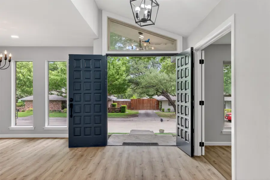 3204 Greenbriar Lane, Plano, TX 75074 - #2