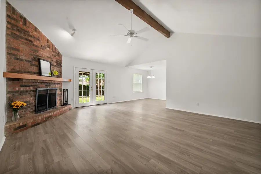 4204 Maple Springs Drive, Arlington, TX 76001 - #3