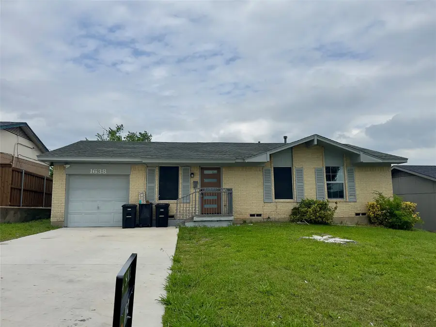 1638 Evergreen Drive, Mesquite, TX 75149 - #2