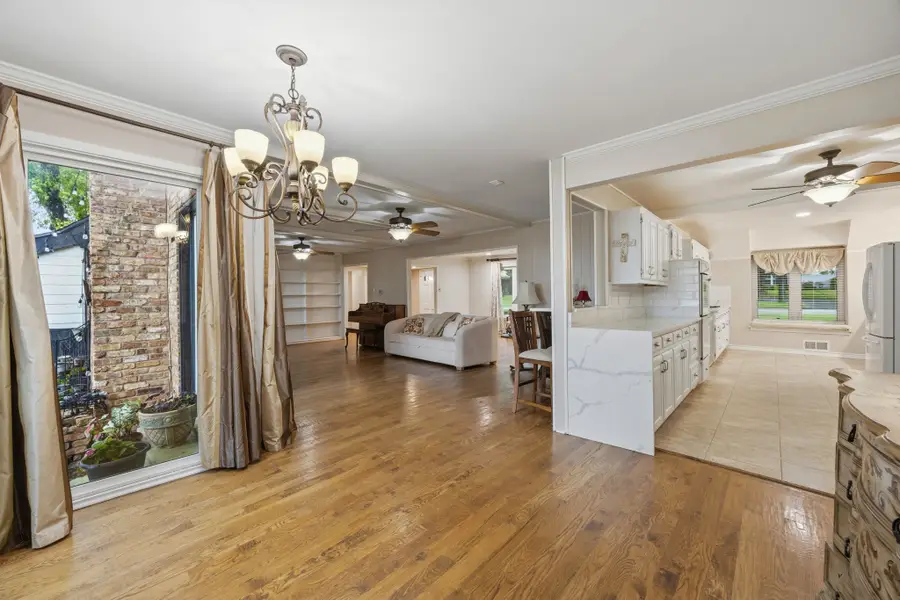 3010 S Country Club Road, Garland, TX 75043 - #3