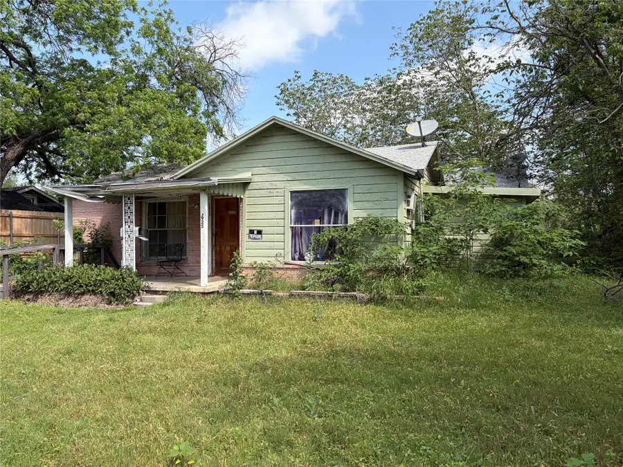 5925 Nina Lane, Haltom City, TX 76117 - #2