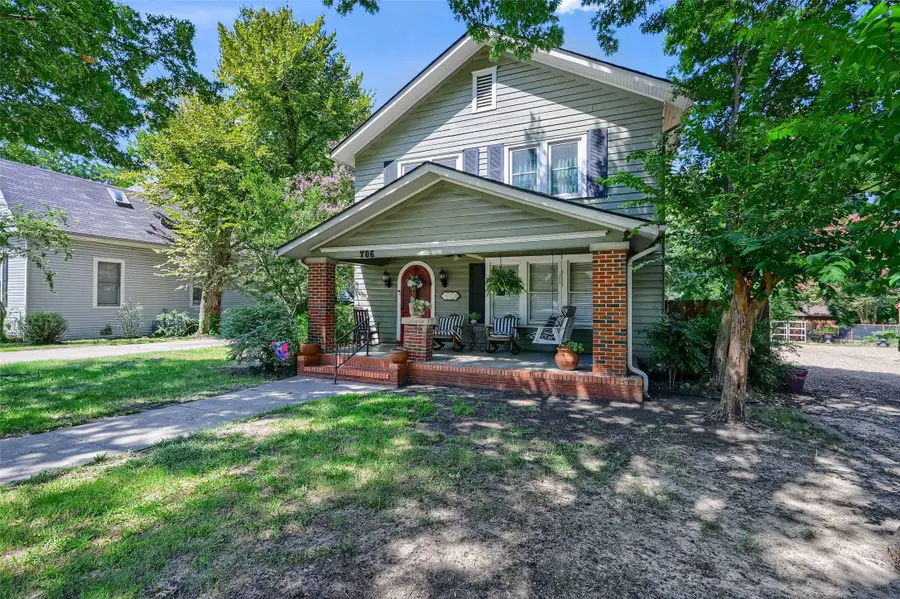 706 N Woods Street, Sherman, TX 75092 - #3
