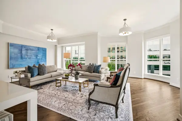 3401 Lee Parkway #402, Dallas, TX 75219