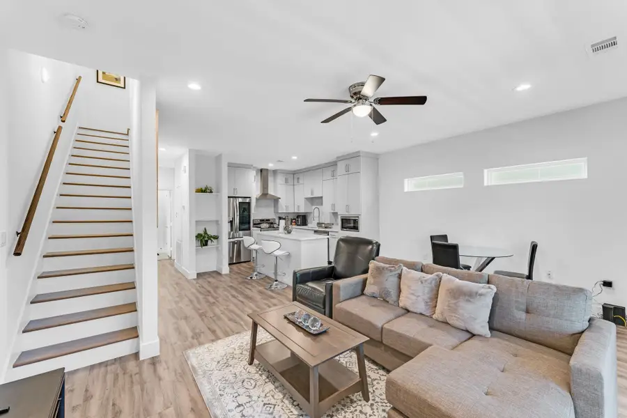 162 S Cisco Street, Dallas, TX 75246 - #2