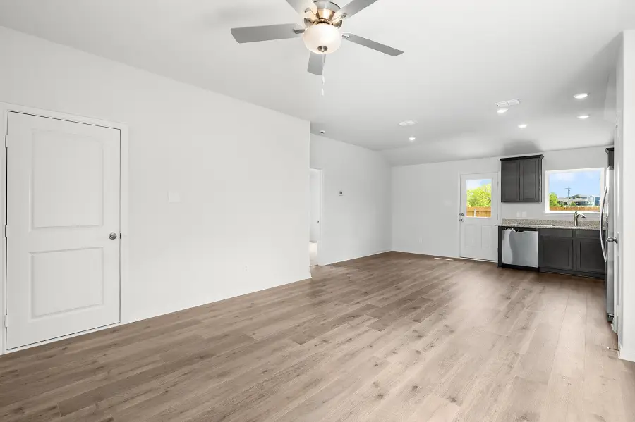 8321 White Wolf Trail, Ponder, TX 76259 - #3