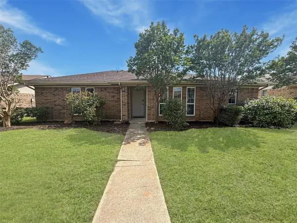 2008 Gardanne Lane, Carrollton, TX 75007