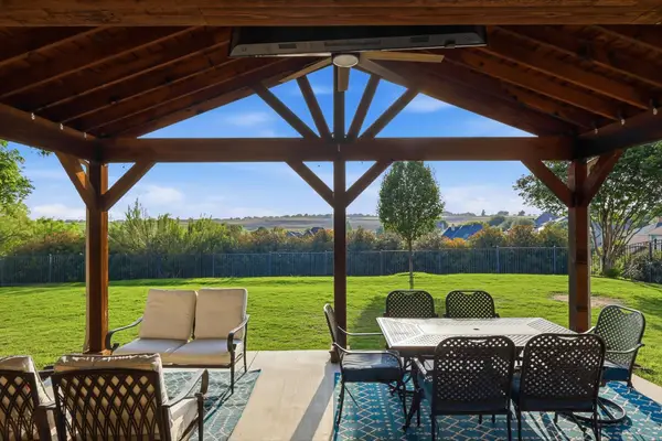 10909 Owl Creek Drive, Fort Worth, TX 76179