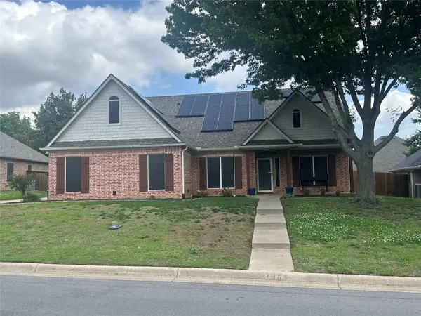 709 Clay Lane, Sherman, TX 75092